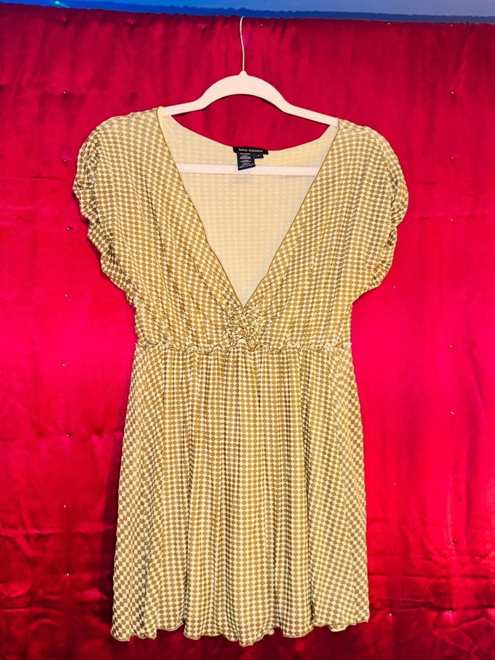 👑 Sexy & Cute Size Large Max Studio Yellow Houndstooth V-Neck Mini Dress